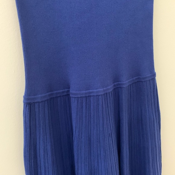 Short Sleeve Ralph Lauren Sweater Dress - Picture 3 of 6